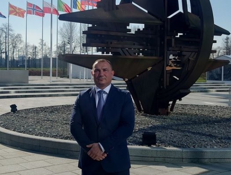 Ангелов му одговори на Џафери: Командант од УЧК ќе разрешува генерал на безбедносните сили