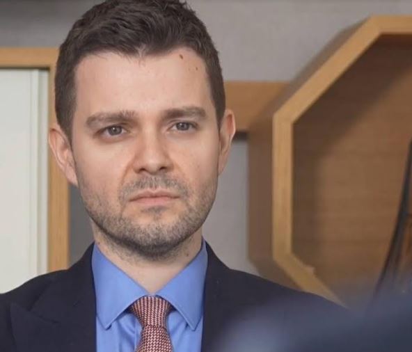 Муцунски: Разликата помеѓу Силјановска и Пендаровски во првиот круг ќе биде огромна