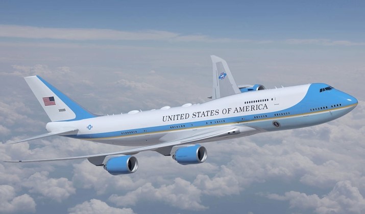 Кражби во авионот на американскиот претседател