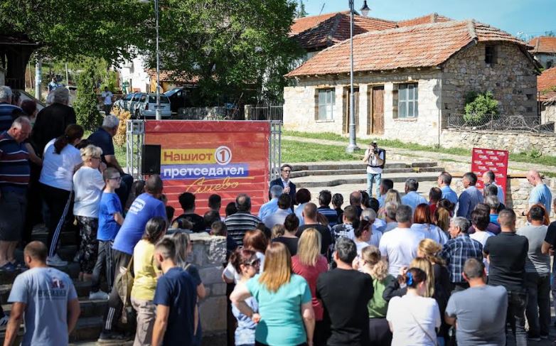Пендаровски: Oпозицијата продава народски кажано „мачка во вреќа”, немаат никаква понуда за иднината на Македонија