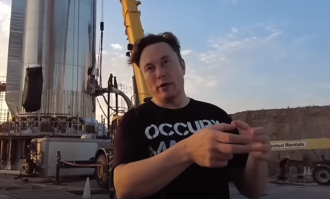 Акционерите на „Тесла“ одобрија пакет за компензација од еден трилион долари за Маск