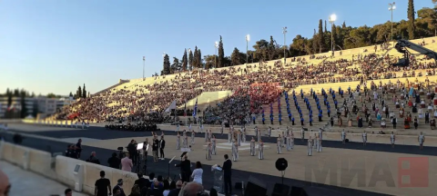 Организаторите на ЛОИ „Париз 2024“ го презедоа олимпискиот оган, утре од Грција ќе тргне за Франција
