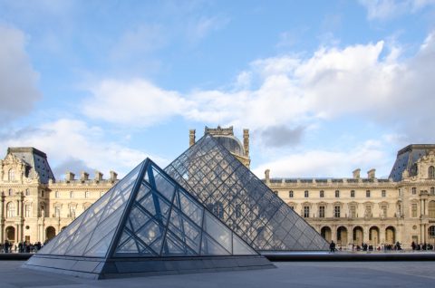 Лувр ќе ја истражува можноста за изложување на Мона Лиза во посебна просторија