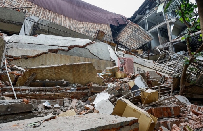 Најмалку 1.038 лица се поврдени во земјотресот во Тајван, 42 работници се водат за исчезнати