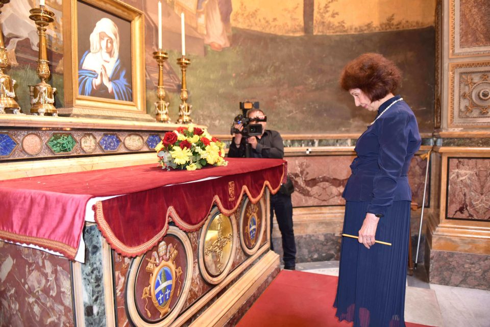 Претседателката Сиљановска Давкова присуствуваше на молебенот во чест на Свети Кирил
