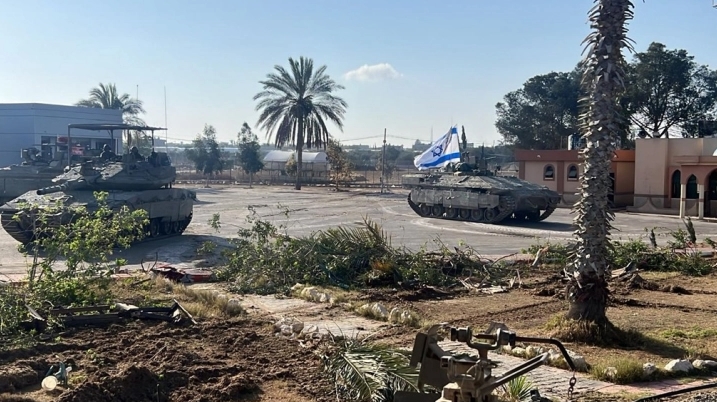 ИДФ објавија слики и снимки од тенковите на преминот Рафа