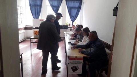 Навреме отворени избирачките места во Делчево
