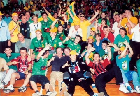 ИСТОРИСКА РАКОМЕТНА МАГИЈА: Пред 22 години Кометал Ѓ.П. ја освои Лигата на шампионите (ВИДЕО)