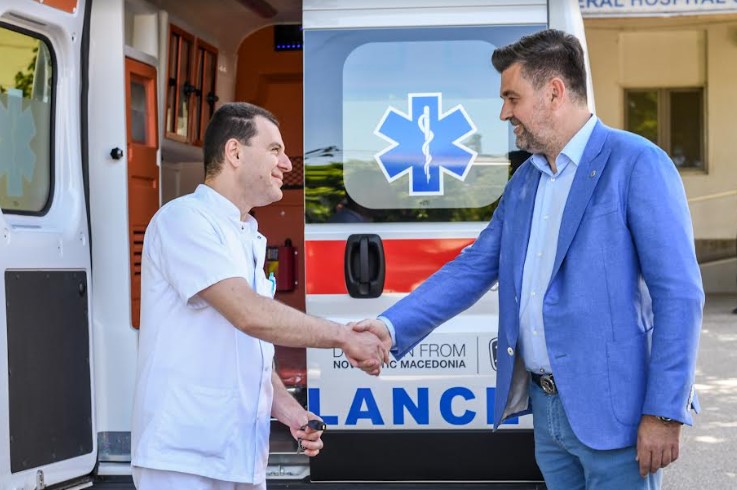 Општата болница во Гевгелија опремена со ново возило за Итна помош донација од Новоматик Македонија