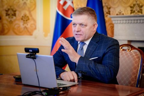 Словачкото обвинителство побара притвор за напаѓачот на премиерот Фицо, судот за тоа ќе одлучува утре