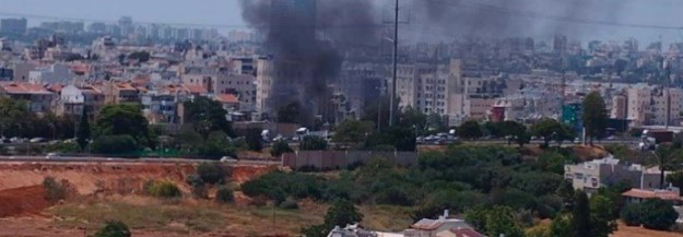 Хамас со ракети го нападна Тел Авив