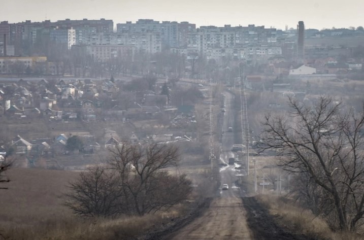 Во руските напади врз Украина загинаа најмалку три лица