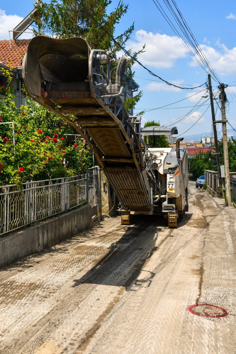 ​Реконструкција на улици во Припор, изградба на детско катче и реконструкција на игралишта