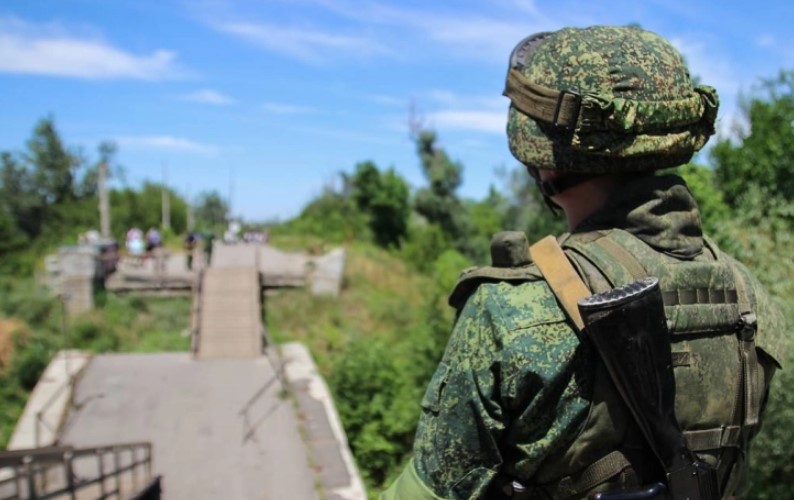 Руската војска тврди дека напредуваат во Доњецк и освоиле нова населба, Украина демантира