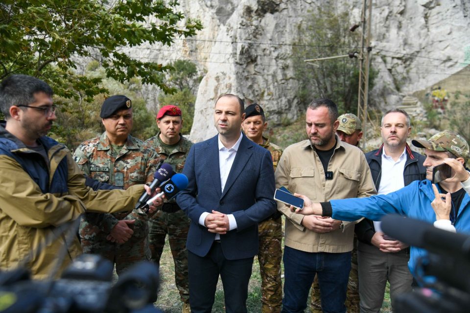 Мисајловски: Припаниците на БСС и ЕБР ја покажува синергијата, квалитетот и професионалноста која владее меѓу припадниците на овие единици (ФОТО)