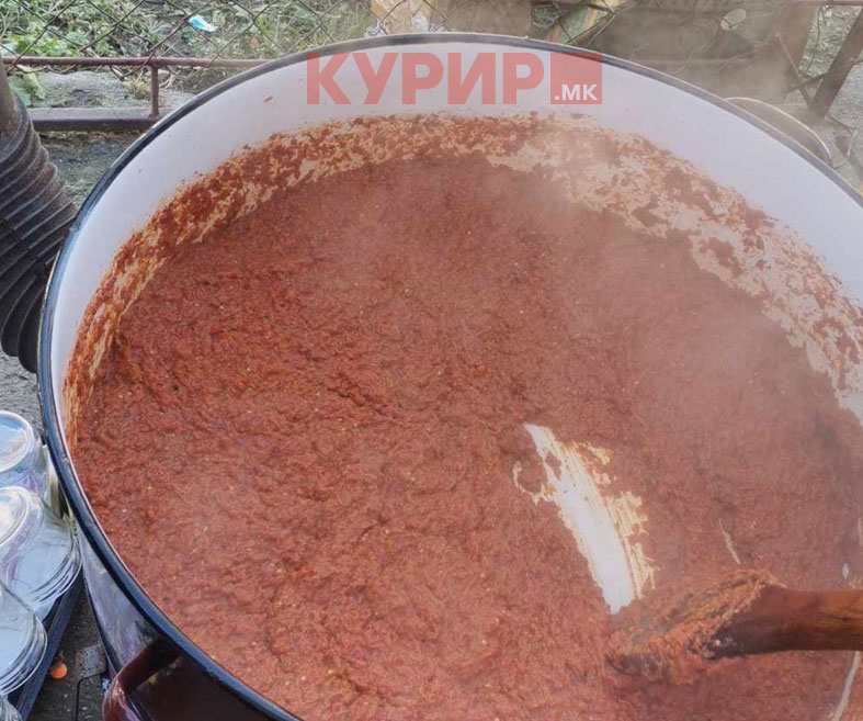 Традиционален македонски ајвар