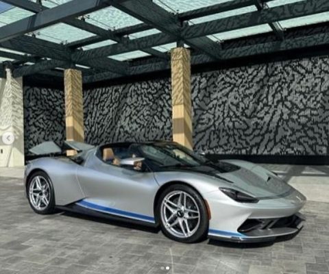 ФОТО: Мајкл Џордан купи уникатна Pininfarina Battista, во автомобилот има посебна преграда на негово барање