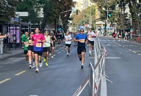 Чемвено од Кенија е победник на 20. Виз Ер Скопски маратон, Ивановски го освои третото место