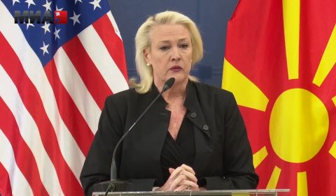 Американската амбасадорка Агелер со отворено и проштално писмо до македонските граѓани