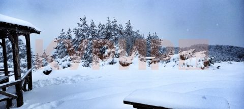 Најмногу врнежи во Маврови Анови, на Попова Шапка 43 сантиметри снег