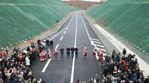 Николоски: Експресниот пат од Куманово (Страцин) до Крива Паланка е на народот, СДСМ капка асфалт немаа ставено