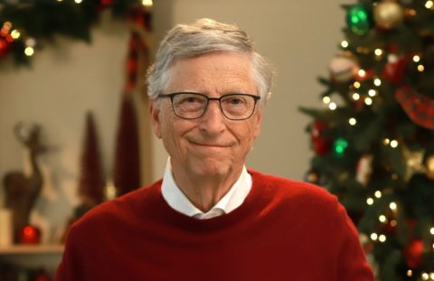 Бил Гејтс призна дека ја изневерил поранешната сопруга Мелинда, имал афери со Русинки