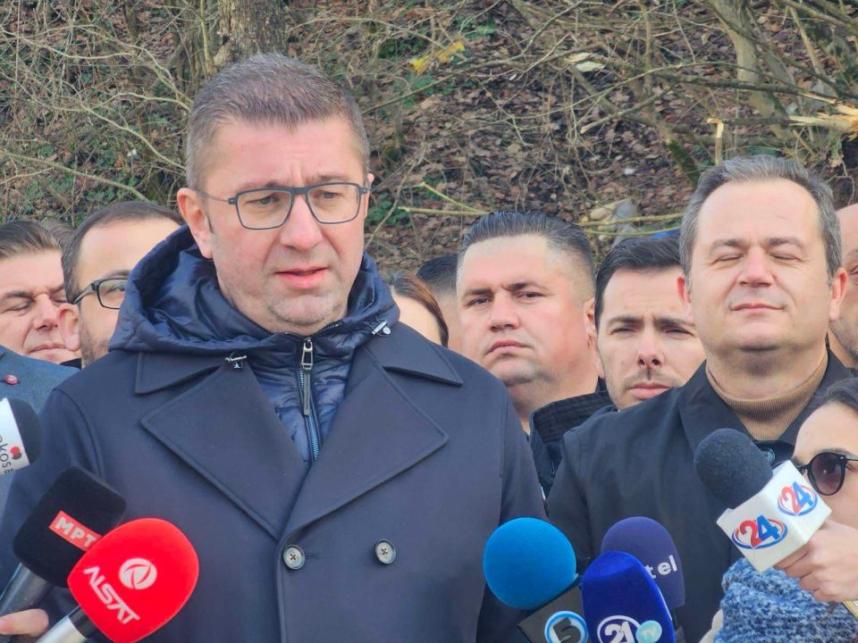 Мицкоски: Следната недела ќе се сретнам со Синдикатот на УПОЗ и ќе разговараме за нивните барања