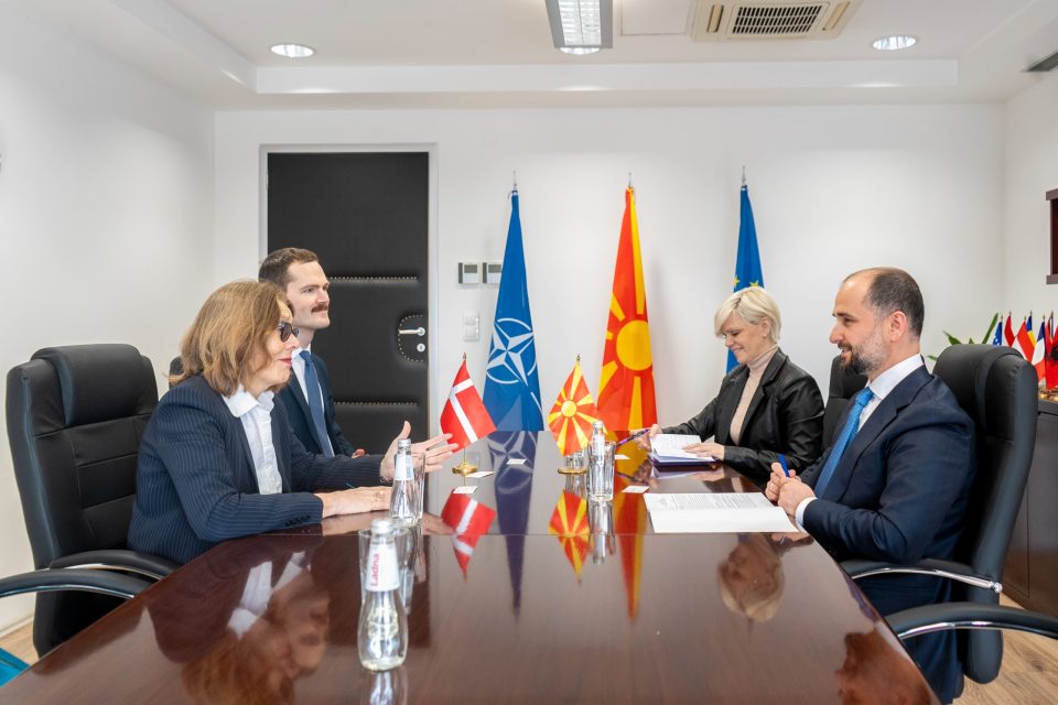 Средба на Муртезани со данската амбасадорка Кардел