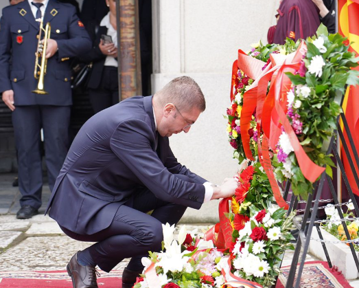 Мицкоски ќе положи свежо цвеќе по повод родниот ден на Гоце Делчев во црквата Св. Спас