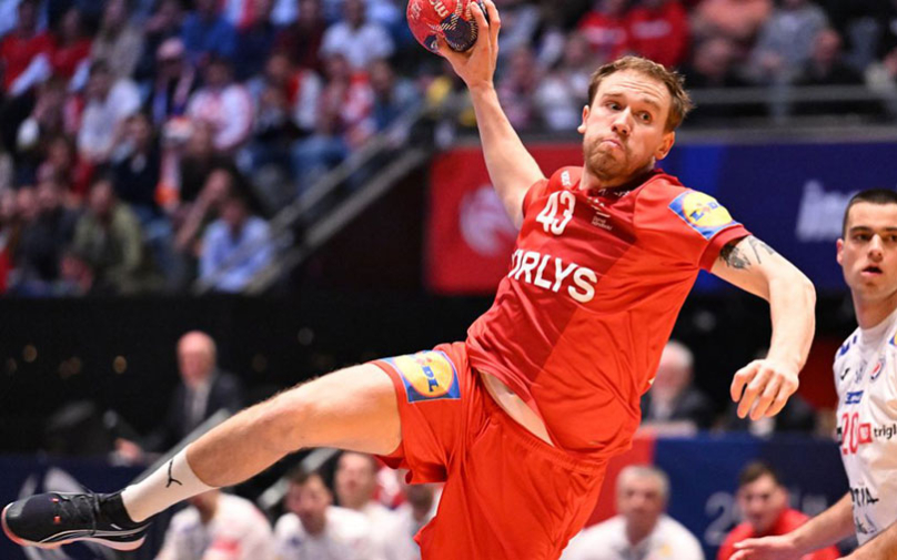 Проблем за Флензбург, Симон Питлик мора на оперативен зафат