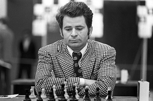 Почина Борис Спаски-еден од најдобрите шахисти во историјата
