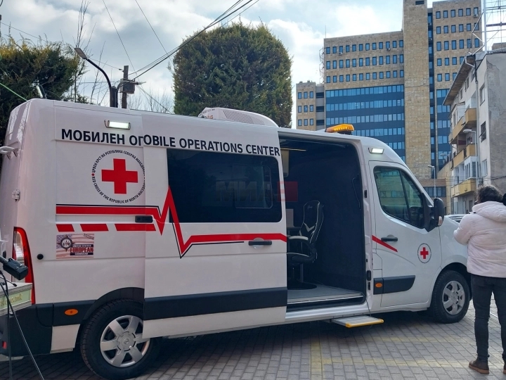 Црвениот крст од Амбасадата на САД доби мобилно оперативно возило