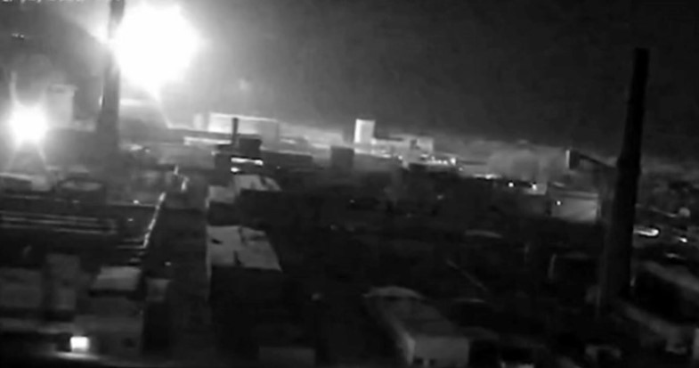 Руски дрон оштети конструкција за заштита од нуклеарната централа во Чернобил