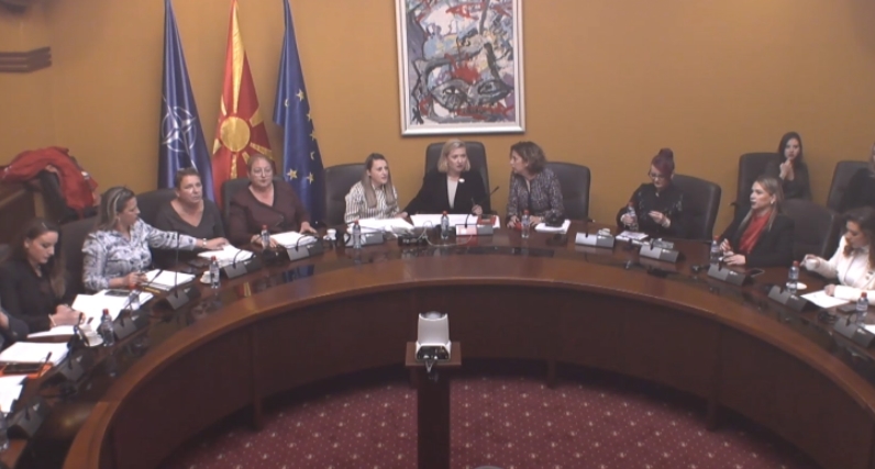 Седници на собраниските комисии за транспорт и за образование