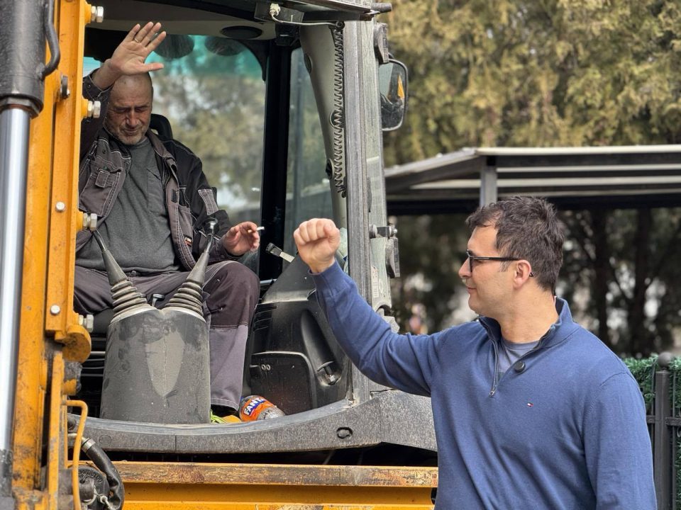 Стојкоски најави целосна реконструкција на клучни улици во Ѓорче Петров