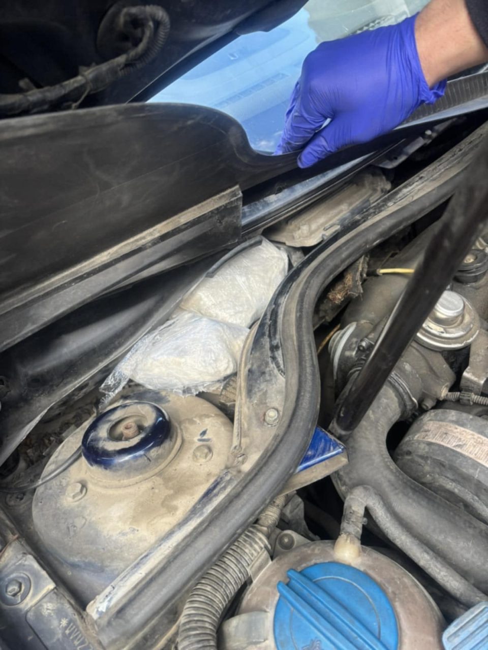 Пронајден амфетамин во Гевгелија, поднесена кривична пријава против две лица