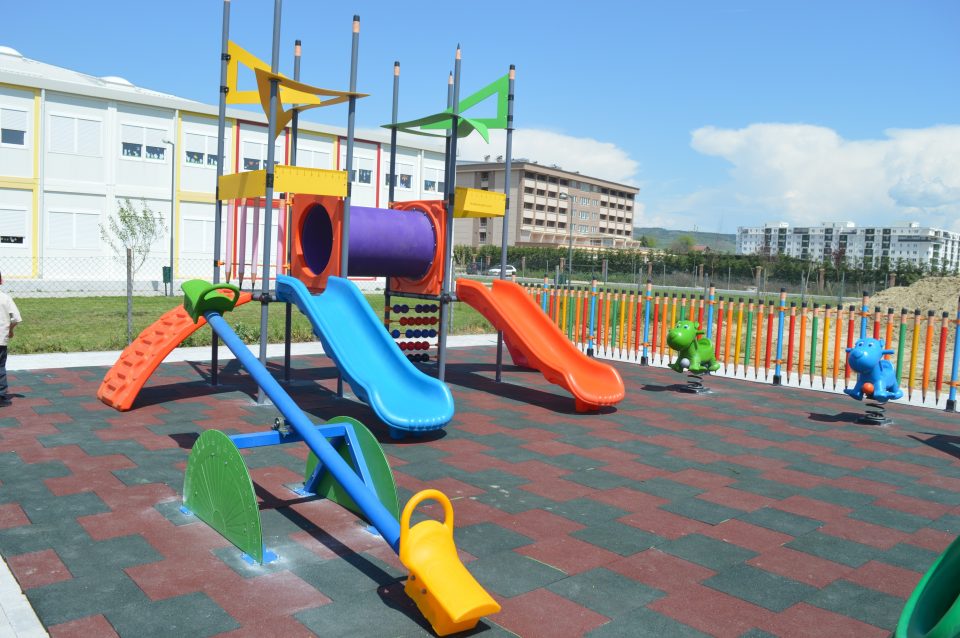 Пуштено во употреба детско игралиште во Илинден