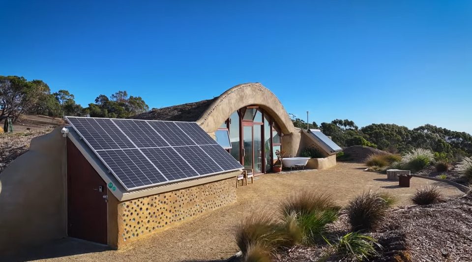 ВИДЕО: Засолниште во случај на војна и нуклеарна катастрофа или најудобниот дом