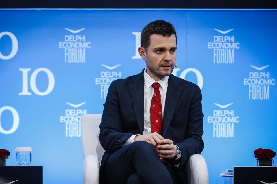 Учество на министерот Муцунски на Делфи Економскиот Форум во Грција