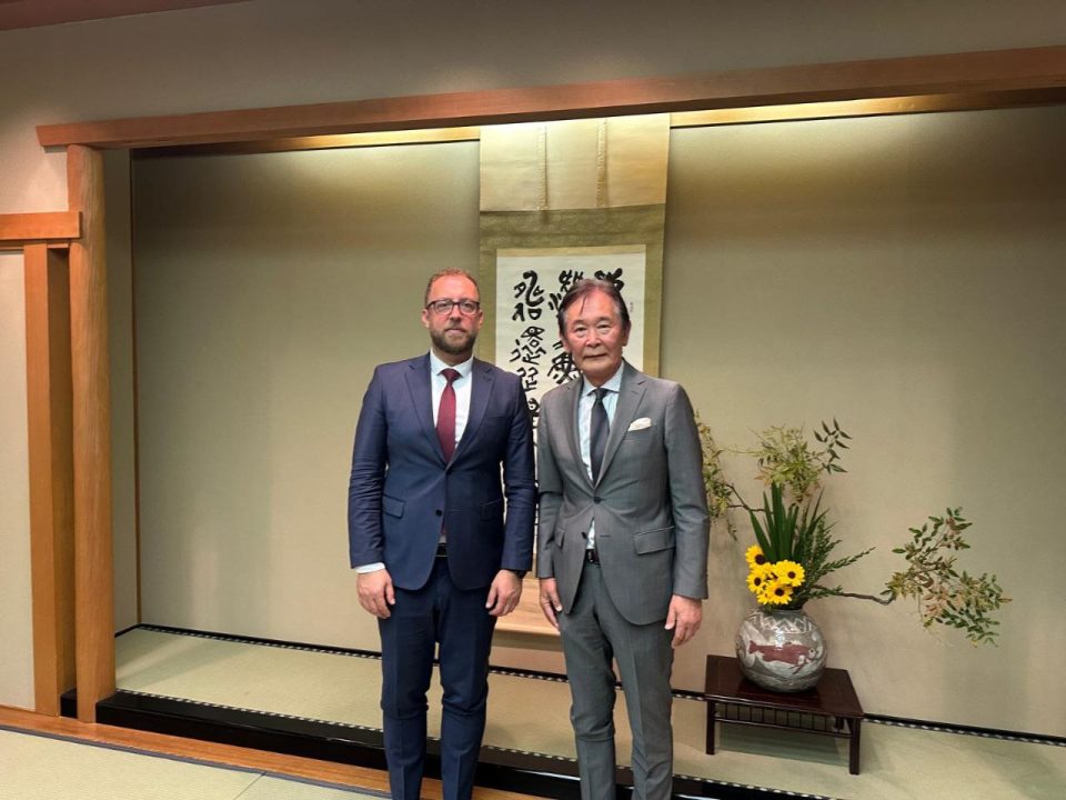Напредок во културната соработка: Средба на министерот Љутков со јапонскиот комесар Шуничи Токура во Кјото