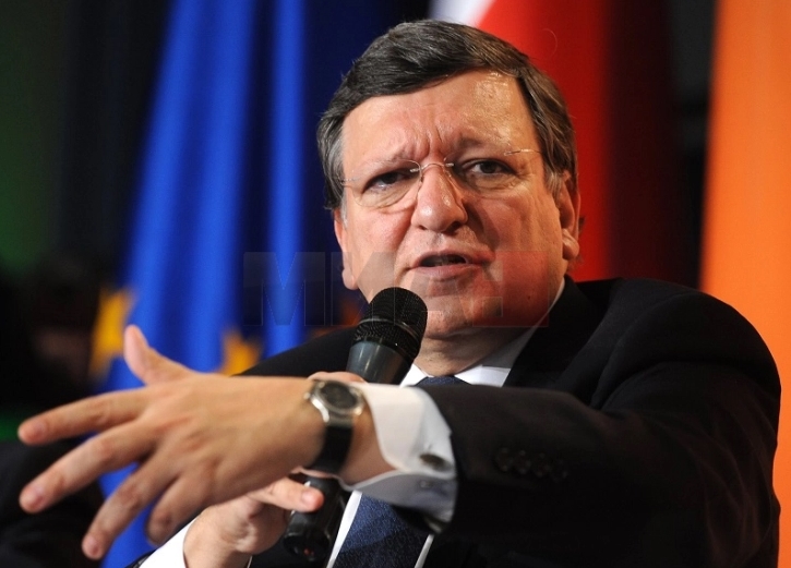 Барозо: Европа мора да преземе поодговорна улога во одбраната