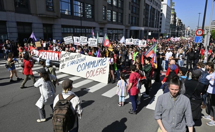 Генерален штрајк во Белгија: Протестни маршови, откажани летови, прекинат јавен превоз