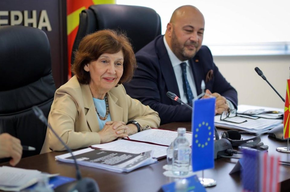 Сиљановска-Давкова: Уставниот суд е најнереформираниот државен орган