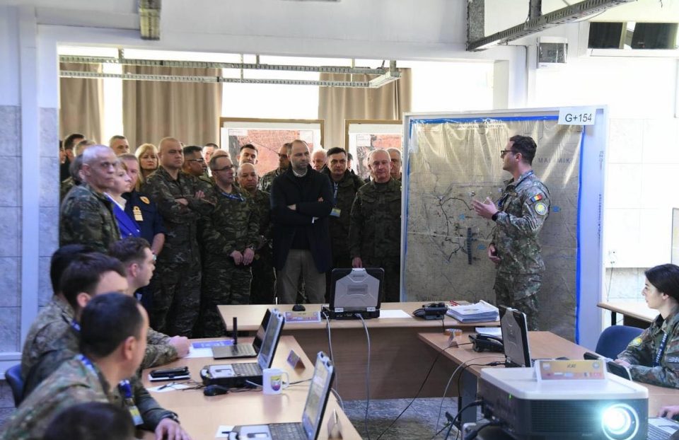 Мисајловски: За модернизацијата на Армијата одвојуваме повеќе средства отколку што бара НАТО од нас