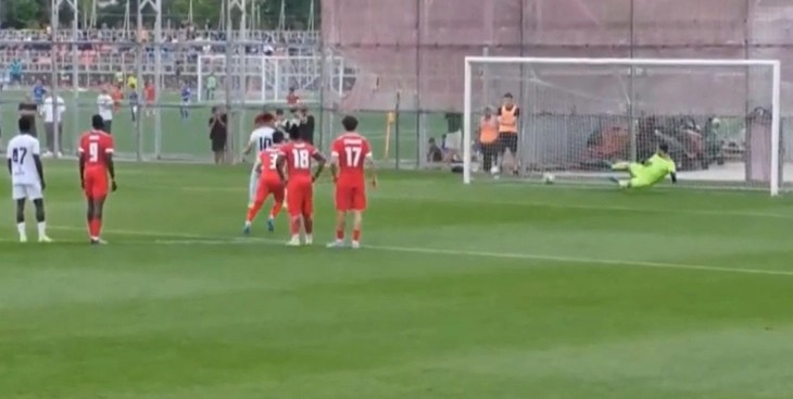 ПМФЛ: Вардар го доби Работнички во градското дерби