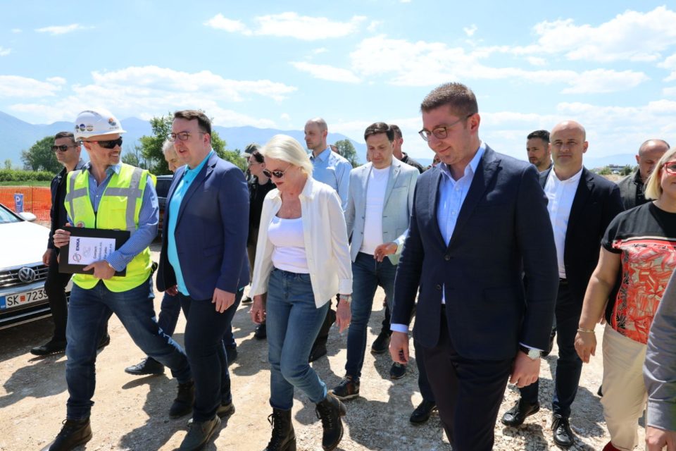 Николоски: За две и пол години ќе имаме завршен автопат Тетово-Гостивар