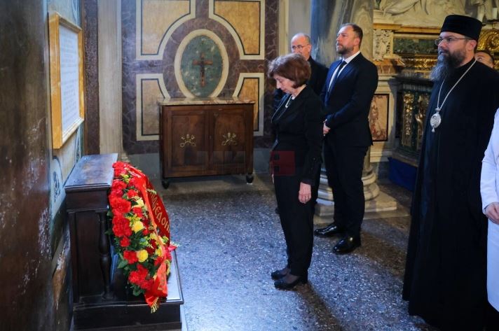 Сиљановска – Давкова од Рим: Силно и инспиративно е да прочитате на македонски јазик дека му се оддава почит на духовниот сесловенски татко