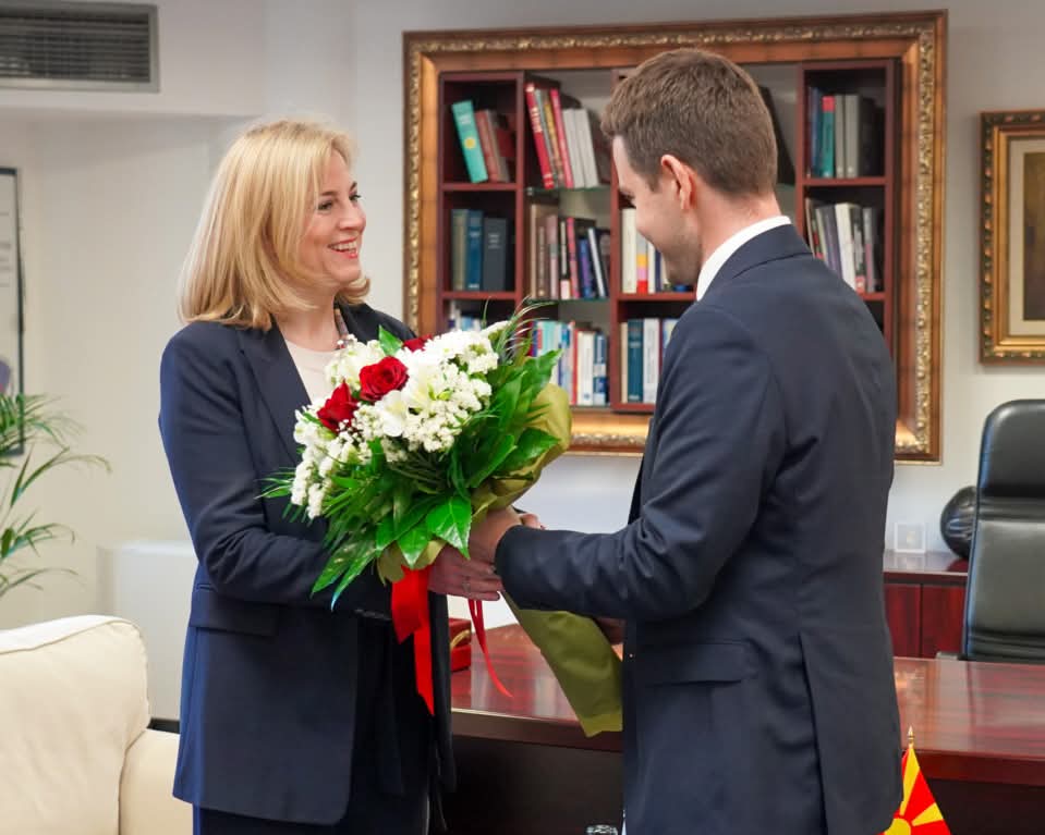 ФОТО: Муцунски ја пречека Беате Мајнл-Рајсингер