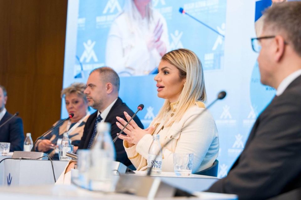 Трајков: Инвестирањето во образованието е инвестиција во иднината