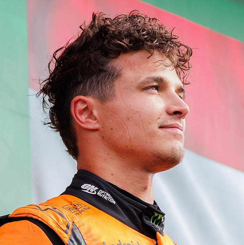 Норис: Несериозно е да се исклучи Верстапен од трката за титула